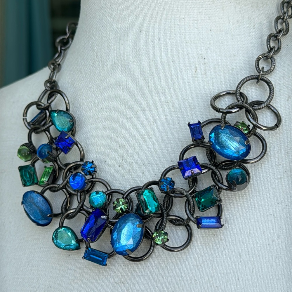 Robert Rose Statement Necklace - image 5